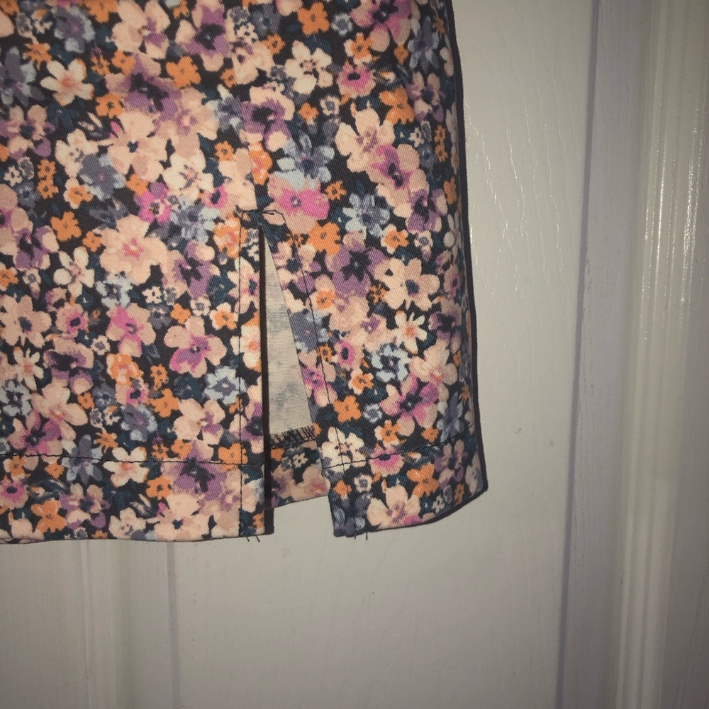 Floral Women's Skirt multicolor- size 2 - Picture 5 of 10